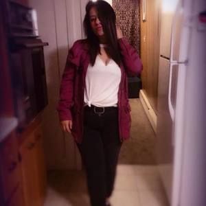 Meet your Posher, Ada